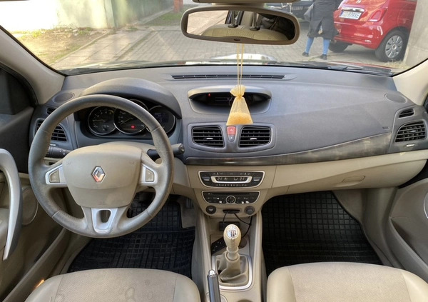 Renault Fluence cena 15500 przebieg: 226595, rok produkcji 2010 z Gdańsk małe 56